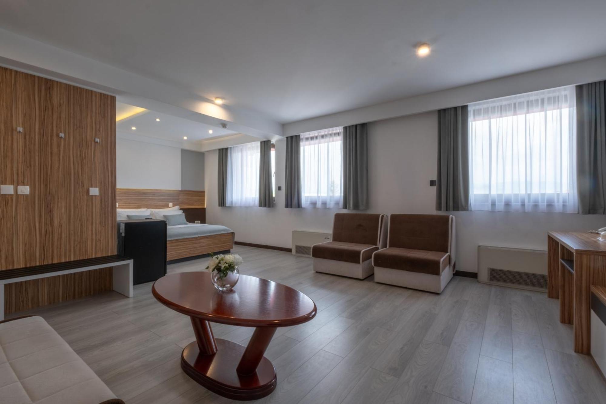 Hotel Bosna 1 Ilidža Esterno foto