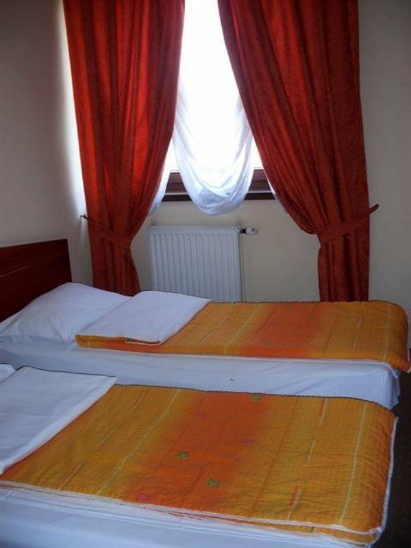 Hotel Bosna 1 Ilidža Esterno foto